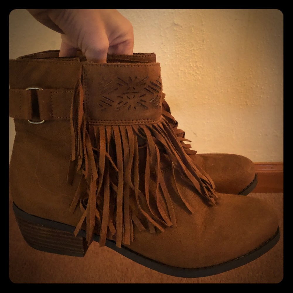 Camel Festival Fringe Booties